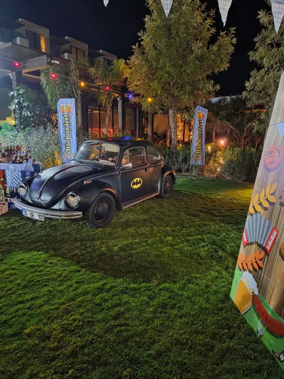 Тематическая вечеринка Otto Beer Fest с ретро-автомобилем в Voyage Kundu 5* — MAYEL Travel